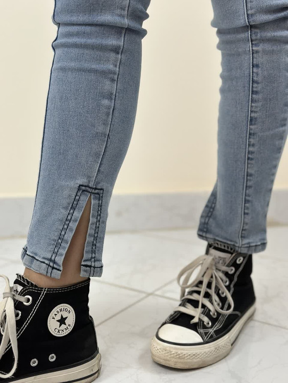 سوپراسکینی کشی زنانه با دوخت دکوراتیو و فیت ایدهآل