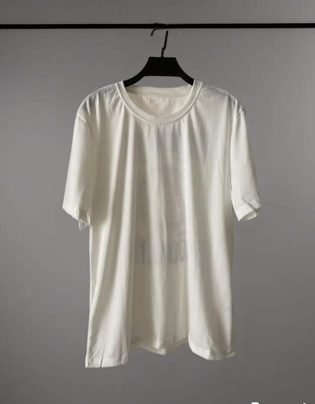 تیشرت زنانه Brooklyn | جلو ساده، پشت طرحدار خاص