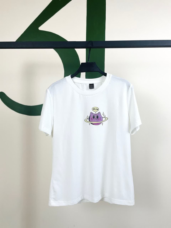 تیشرت زنانه نخی طرح مینیمال | رنگ سفی | مدل یقه گرد آستین کوتاه