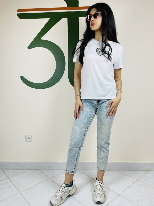 شلوار جین زنانه لایتبلو (Light Blue) – طرح خاص و شیک