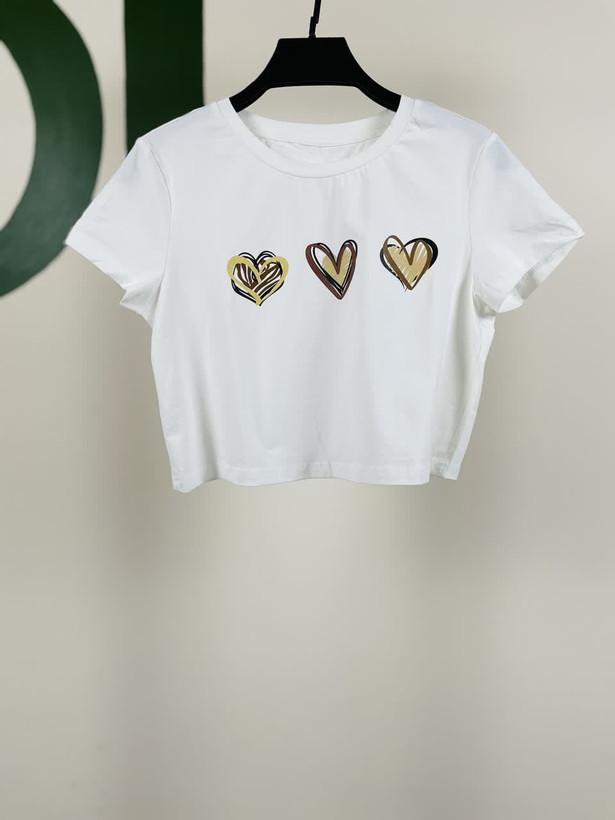 تیشرت کراپ زنانه مشکی با چاپ مینیمال | مدل طرحدار