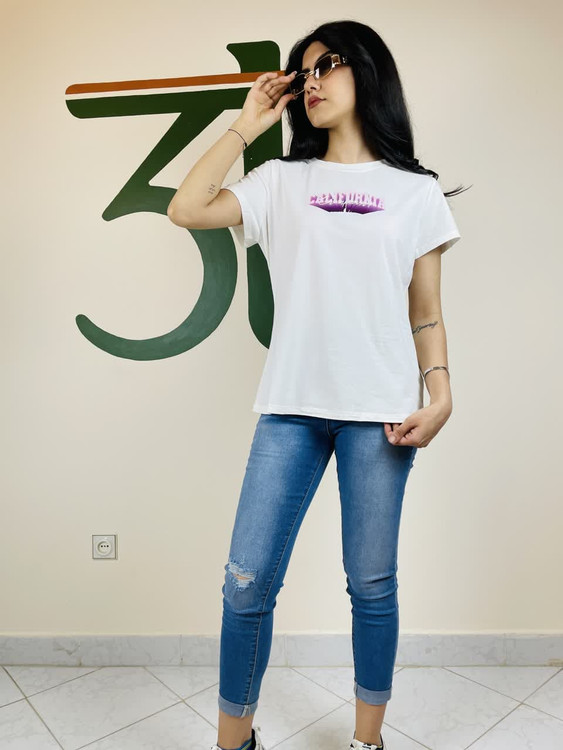 تیشرت زنانه طرح چاپی | رنگ سفید | مدل یقه گردآستین کوتاه