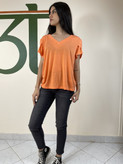 تیشرت یقه هفت زنانه رنگ نارنجی روشن