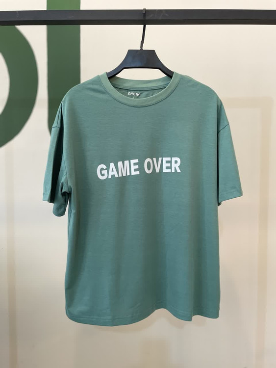 تیشرت زنانه سبز طرح Game Over | طراحی مینیمال و پارچه سبک |یقه گرد