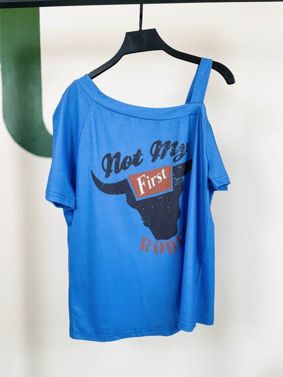 تیشرت گرافیکی 'Not My First Rodeo' – استایلی متفاوت با برند شین