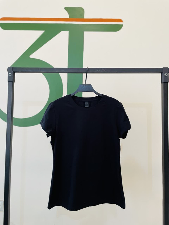 تیشرت ساده جلو، طرحدار پشت | تیشرت زنانه خاص با طرح کارتونی