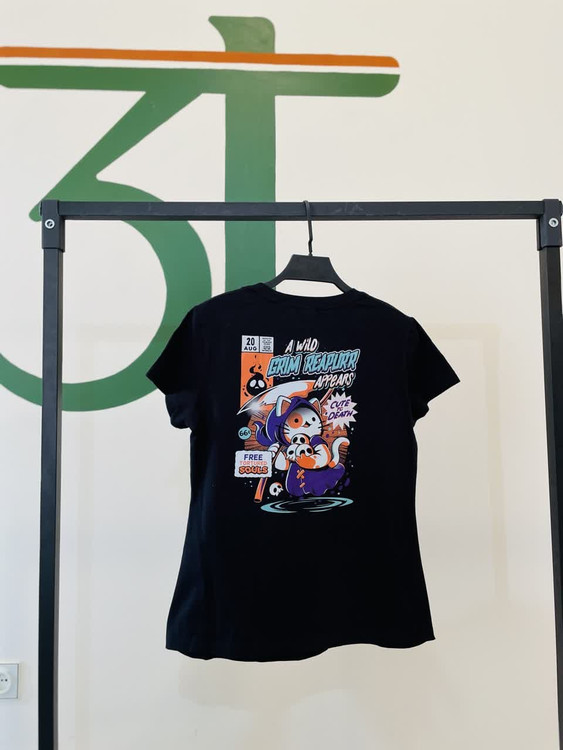 تیشرت ساده جلو، طرحدار پشت | تیشرت زنانه خاص با طرح کارتونی