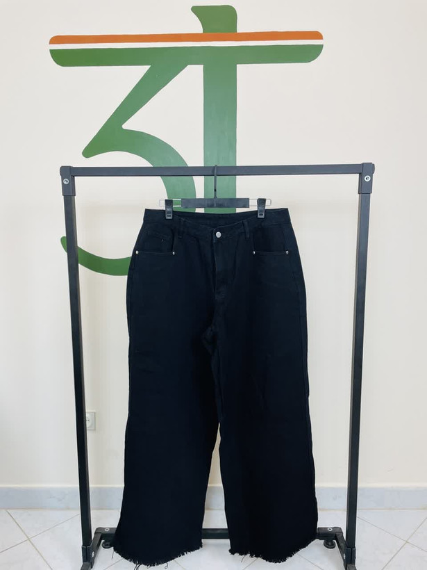 شلوار کتان مشکی زنانه سوپربگ (گشاد و آزاد) لبه ریشریش | برند شین