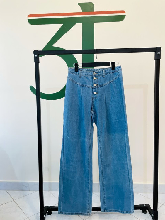 شلوار جین زنانه واید لگ دکمهدار آبی روشن برند شین