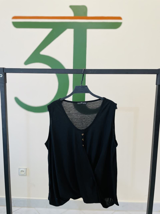 تاپ زنانه مشکی بدون آستین مدل آزاد | شیک و راحت مناسب استایل روزانه