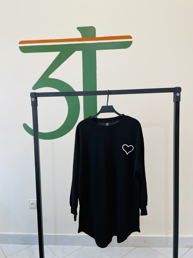 بلوز نخی پاییزی با طرح قلب 🤍