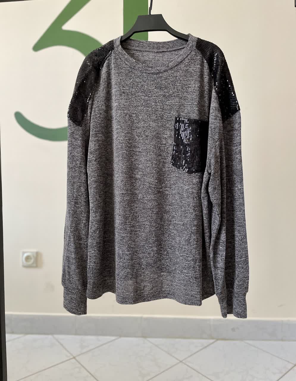 بافت زنانه طوسی تیره با جیب و سرشانه پولک‌دار