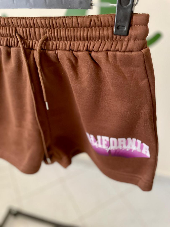 شلوارک زنانه قهوهای طرح California از برند شین