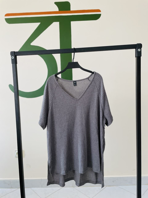 بلوز بافت یقههفت زنانه طوسی برند شین