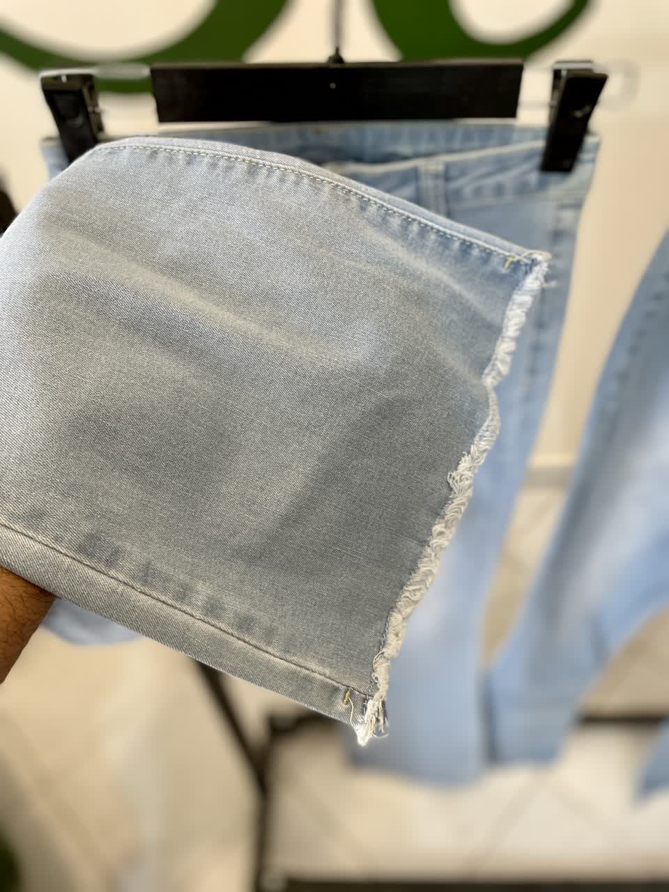 شلوار جین زنانه بوت‌کات آبی سنگشور بدون جیب