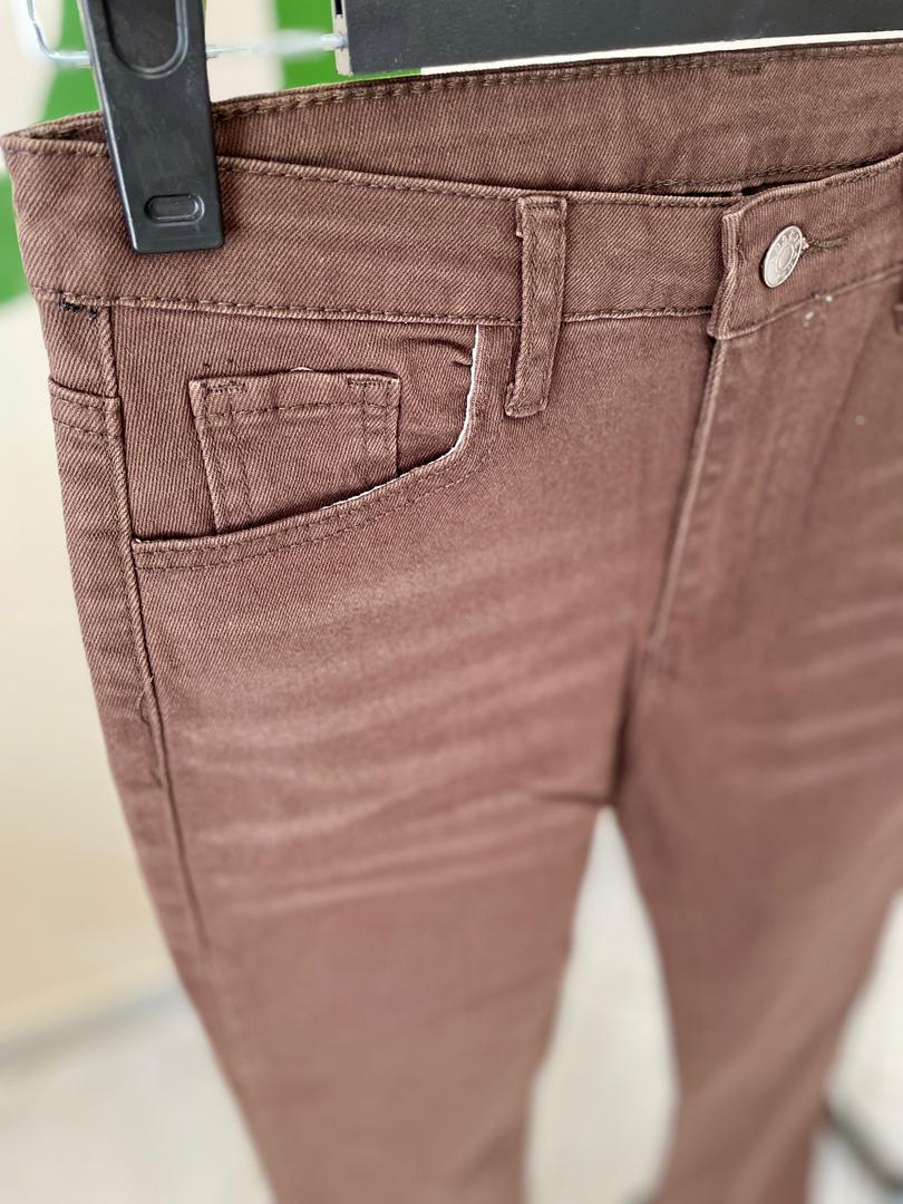 شلوار بوت‌کات زنانه قهوه‌ای تیره