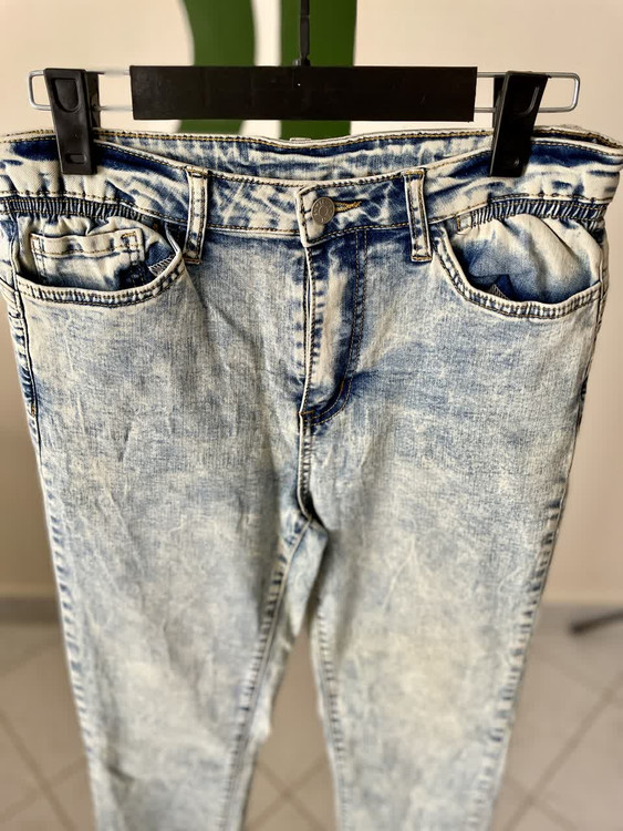 شلوار جین زنانه لایتبلو (Light Blue) – طرح خاص و شیک