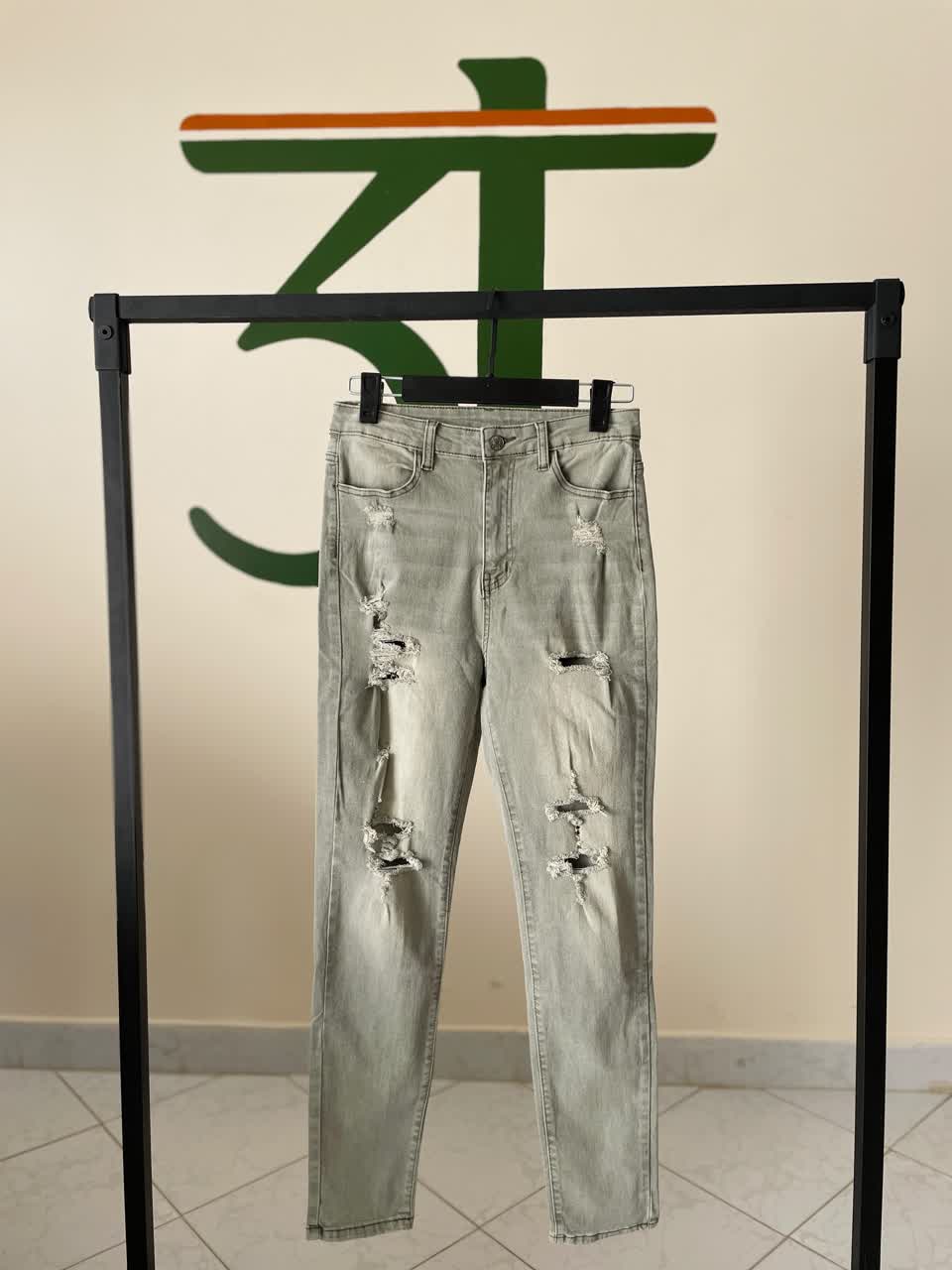 شلوار جین سبزیخی زاپ‌دار زنانه مدل راسته – برند شین