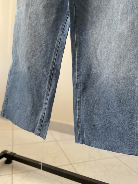 شلوار جین زنانه Wide Leg فاق بلند مدل کراپ – آبی یخی