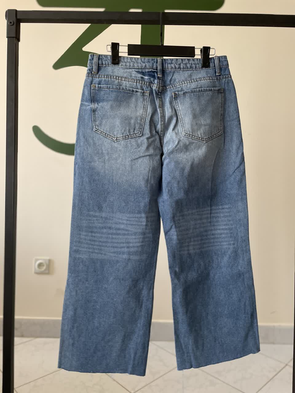 شلوار جین زنانه Wide Leg فاق بلند مدل کراپ – آبی یخی