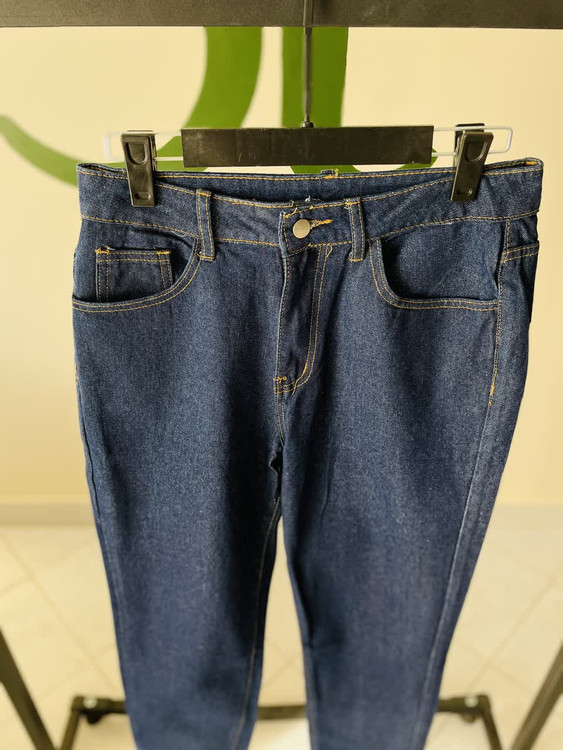 شلوار جین راسته آبی با پارچه باکیفیت