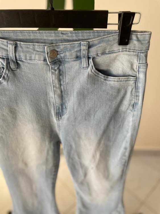 شلوار جین بوتکات آبی روشن استایل ترندی