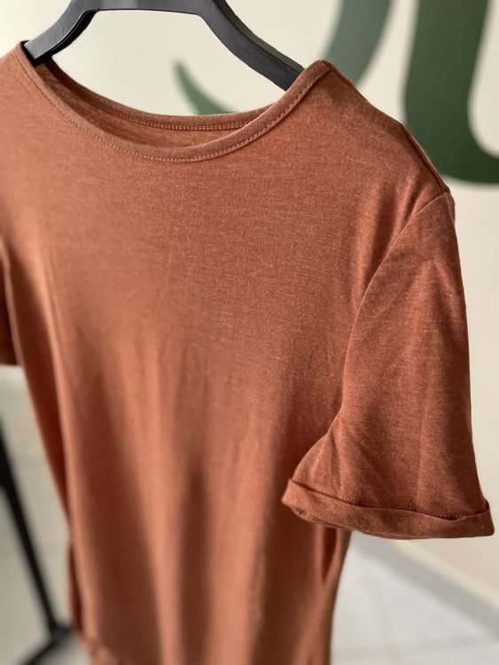 پیراهن زنانه ساده گرهای | انتخابی راحت برای استایل روزمره