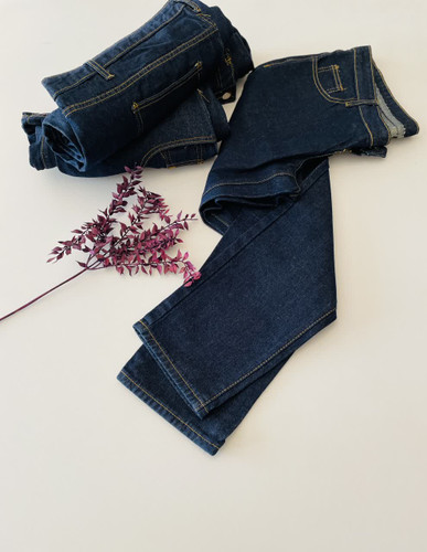 شلوار جین زنانه راسته سرمهای تیره | مناسب استایل روزمره