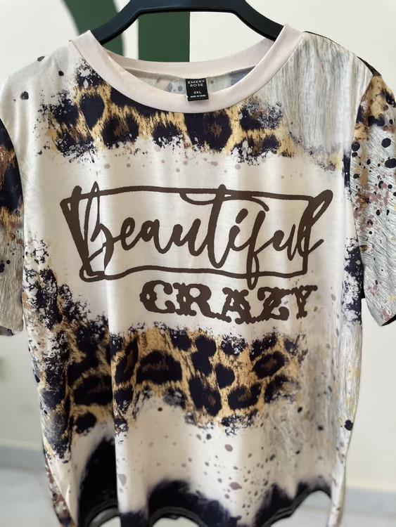 تیشرت زنانه طرح پلنگی Beautiful Crazy مدل اسپرت کژوال