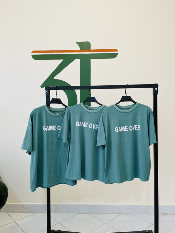 تیشرت زنانه سبز طرح Game Over | طراحی مینیمال و پارچه سبک |یقه گرد