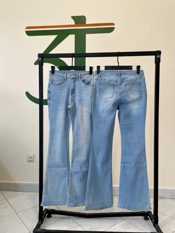 شلوار جین زنانه بوتکات آبی روشن