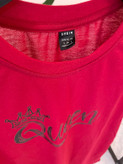 خرید تیشرت زنانه طرح Queen 👸 رنگ قرمز